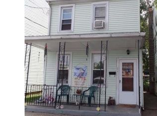 914 High St, Burlington, NJ 08016
