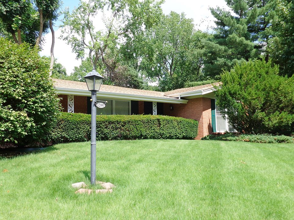 1st image of 12103 Swan Lake Dr