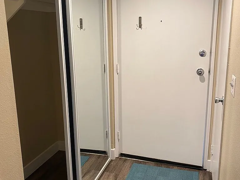 Hillcrest Palms Apartments — Photo 47