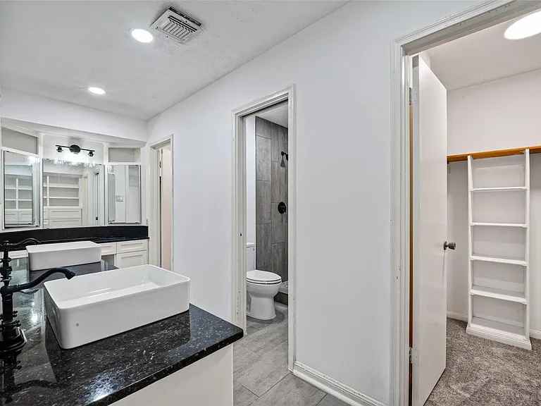 3910 Chile Dr — Photo 36