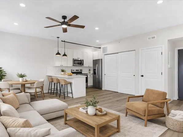 4242 Shaw Blvd, Saint Louis, MO