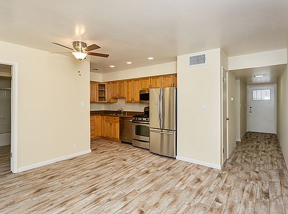 4th image of 637 Sunfish Way