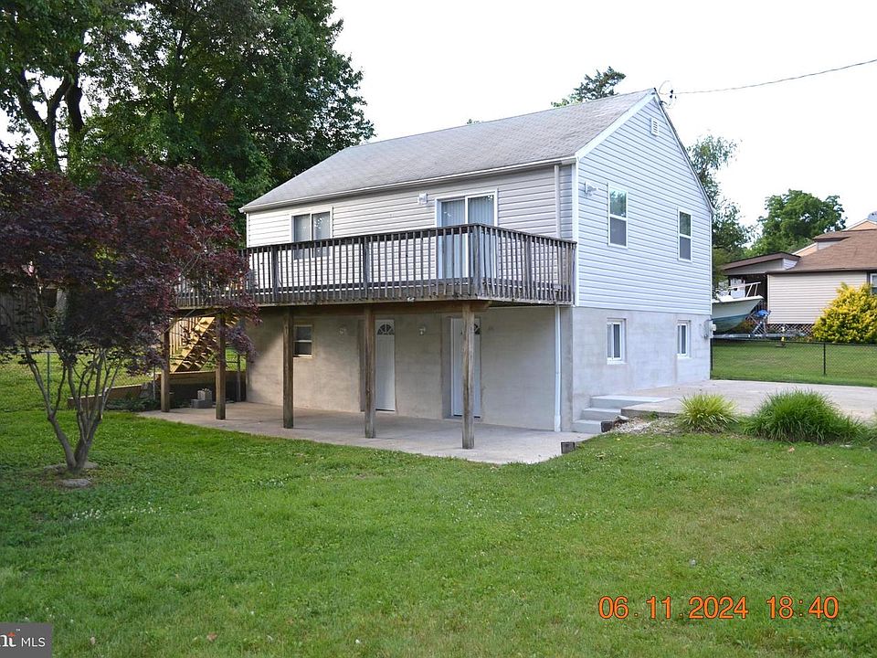 1st image of 329 Bar Harbor Rd
