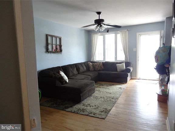 4th image of 310 Ripka St