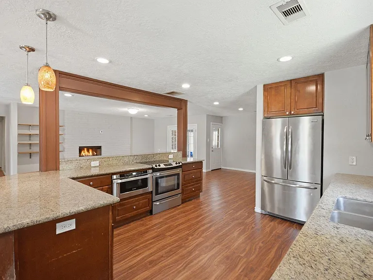 25302 Friar Lake Ln — Photo 15