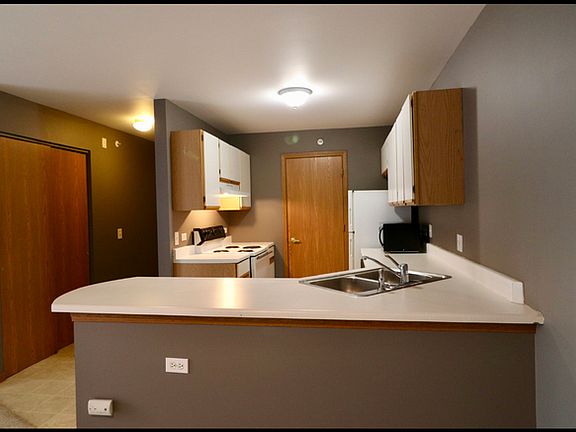 3rd image of 1545 W Crystal Rock Ct Unit 2D