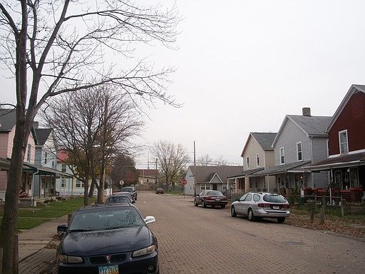 4th image of 1611 Mack Ave