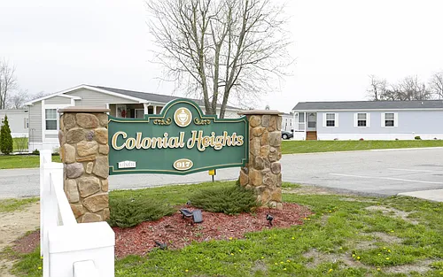 Colonial Heights Photo 1