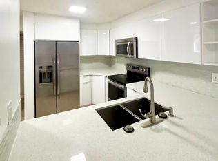 210 SW 11th St APT 410, Miami, FL 33130