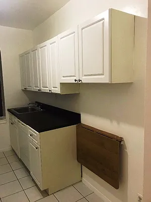 Rented by Charles Coutinho LLC | media 58