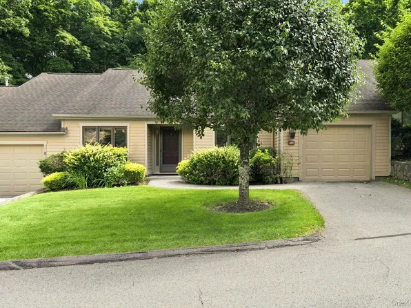 828 Heritage Hills #B, Somers, NY 10589