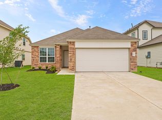 504 Black Bear Dr, Huntsville, TX 77320