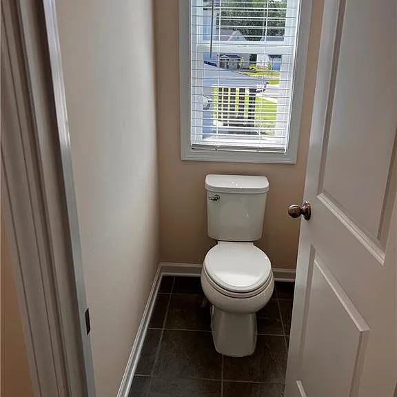 3755 Crestland Ln — Photo 18