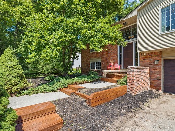 4th image of 7737 Collingwood Dr