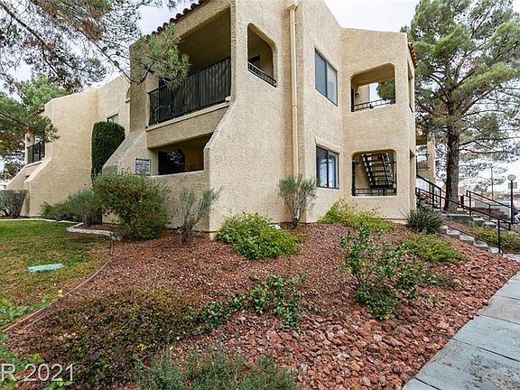 3rd image of 601 Cabrillo Cir Unit 533