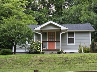 221 Northeast Ave, Swannanoa, NC 28778