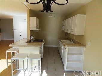 1st image of 5403 Newcastle Ave APT 59