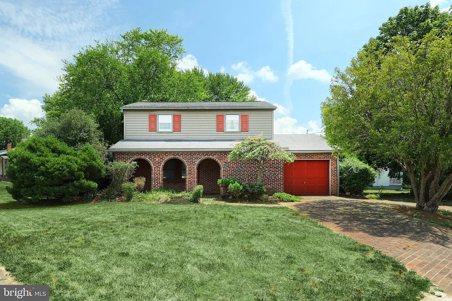130 Pine Hollow Rd photo 1