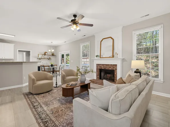 4705 Carlton Crossing Dr, Durham, NC 27713