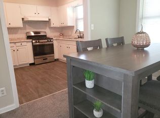 2317 S Hall Rd, Independence, MO 64052