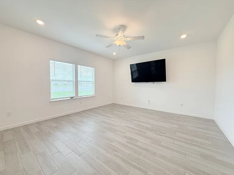 9931 Lovage Ln — Photo 7