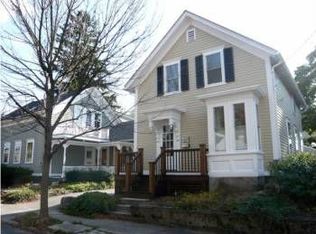 25 11th St, Providence, RI 02906