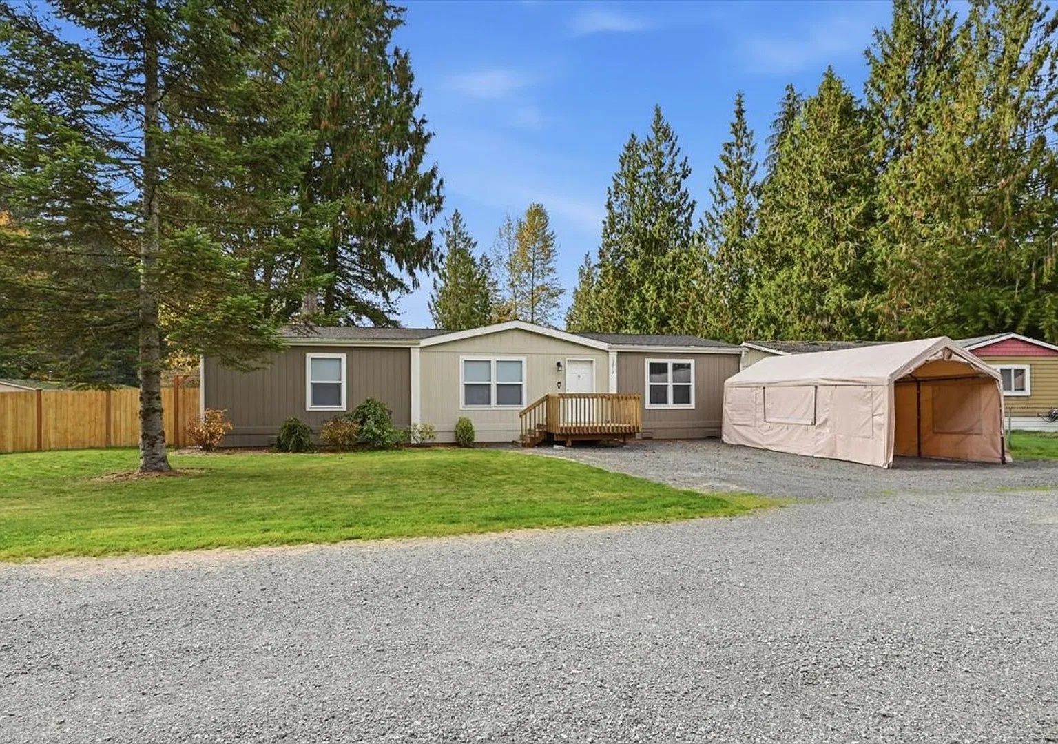 3Bd/1.75Ba Granite Falls Home — Photo 1