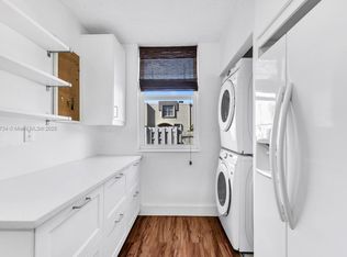 1655 NE 115th St APT 40-B, Miami, FL 33181