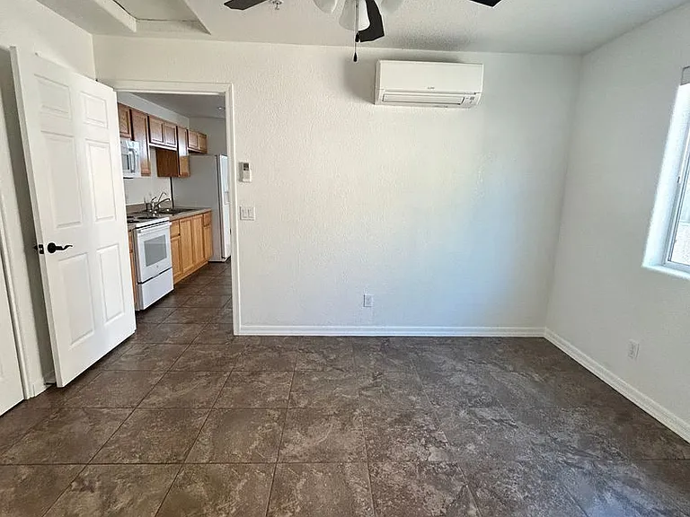 2109 Injo Dr — Photo 23