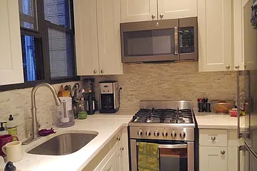 Rented by Avenue Sotheby's International Realty