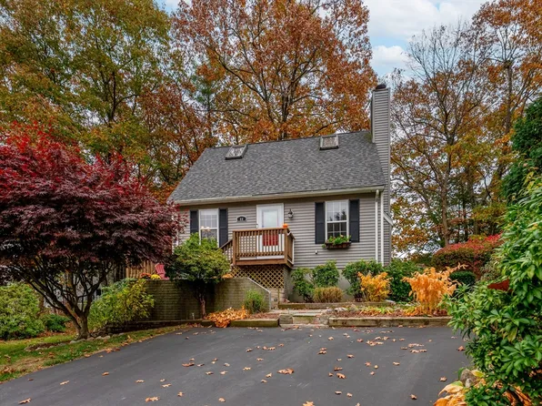 44 Tecumseh Trl, Marlborough, MA 01752