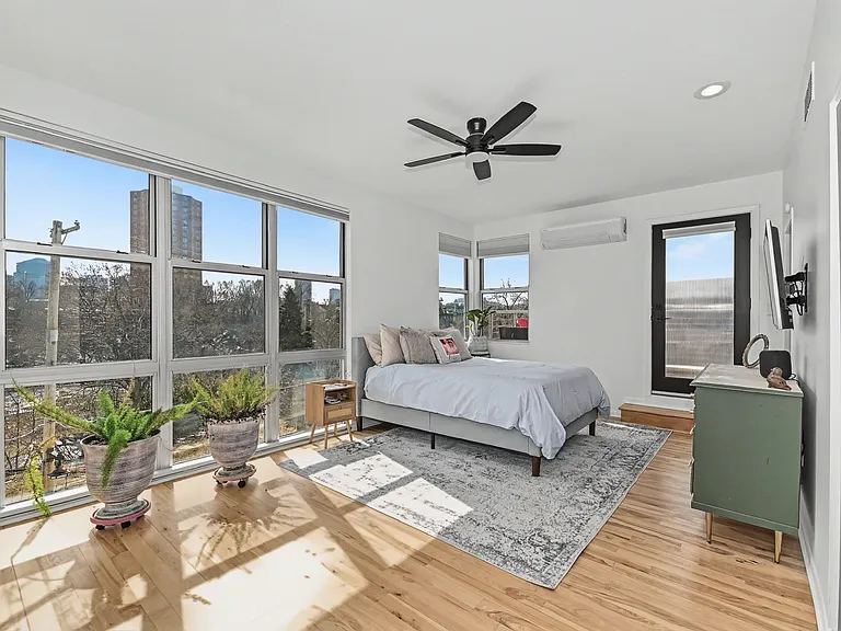 2175 N Riverboat Rd — Photo 33