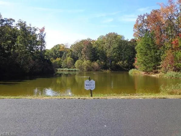 1445 Morgarts Beach Rd, Smithfield, VA 23430