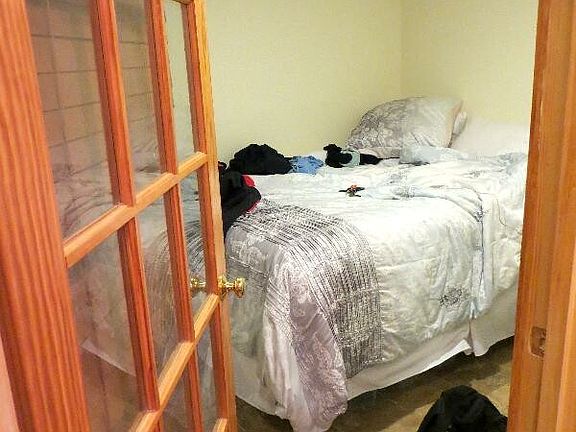 5th image of 1689 Beacon St #4