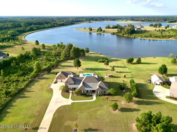 129 Churchill Pl, Madison, MS 39110
