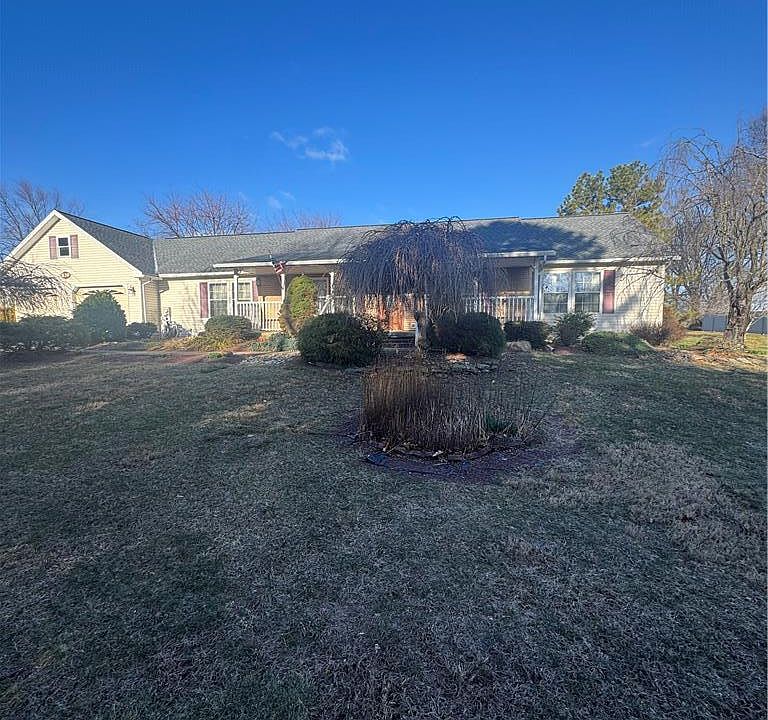 1st image of 639 Highland Dr