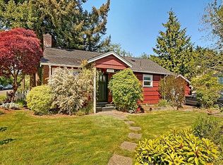 3522 SW Barton St, Seattle, WA 98126