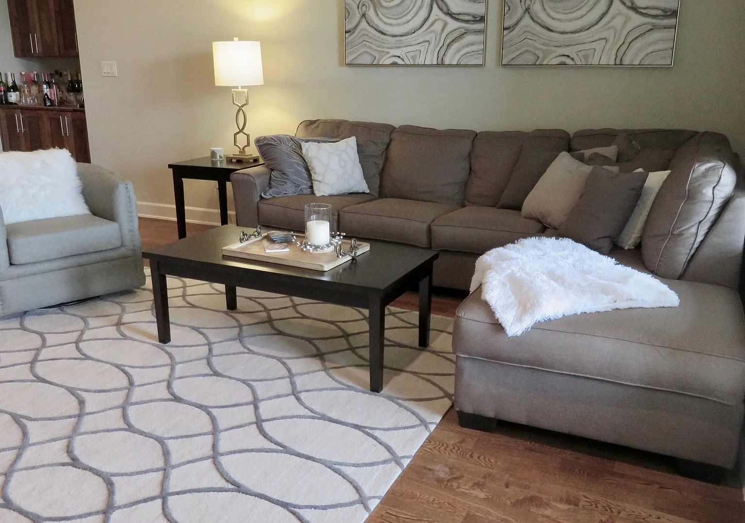 Skyrock Condominium Unit for Lease June 2026! — Photo 2