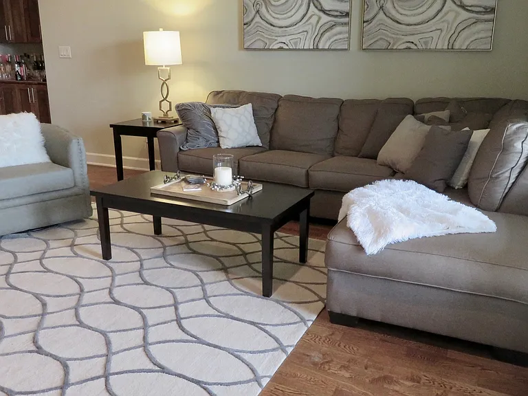 2800 Sandage Ave #203 — Photo 2