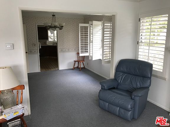 5th image of 8003 Sargent Ave
