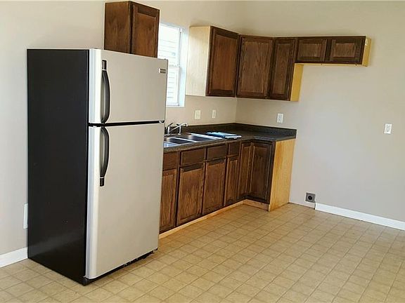 3rd image of 1725-27 France St