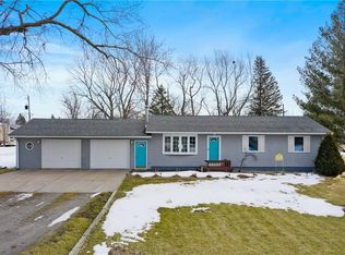 704 S Main St, Melcher, IA 50163