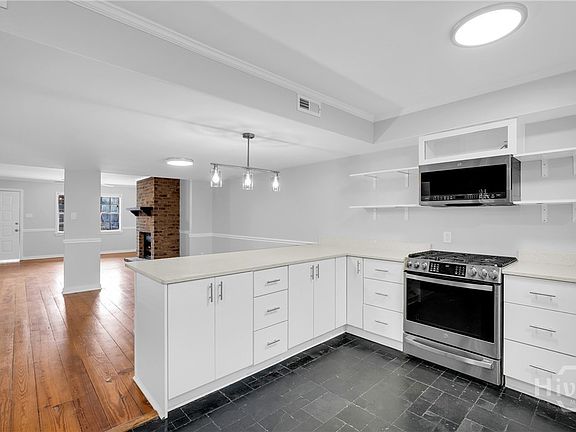 3rd image of 2612 Whatley Avenue #13C