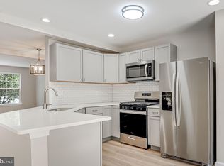 6952 Village Stream Pl, Gainesville, VA 20155