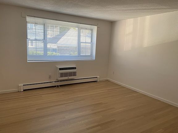 4th image of 155 Massachusetts Ave APT 8