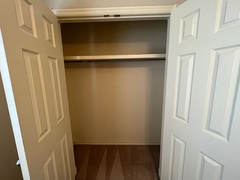 4031 Briar Ln — Photo 18