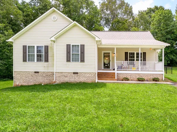258 Pine St, Appomattox, VA 24522