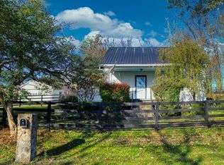 65 Sellers Mill Rd, Versailles, KY 40383