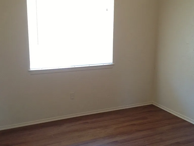 21335 Bear Valley Rd — Photo 6