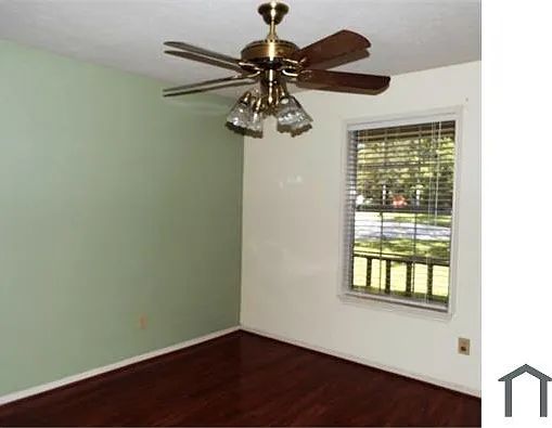 2402 Rambling Brook Dr — Photo 9